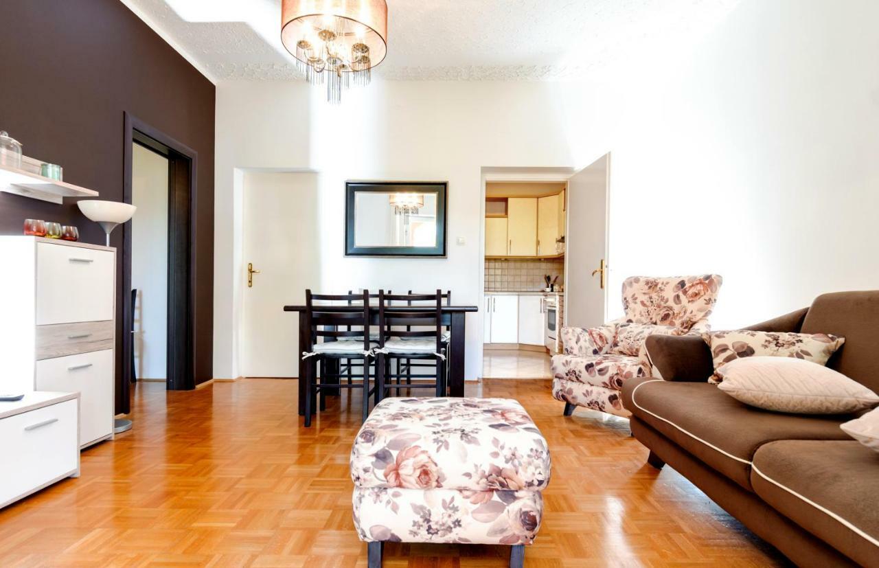 Apartment Yean Kaštela Zewnętrze zdjęcie