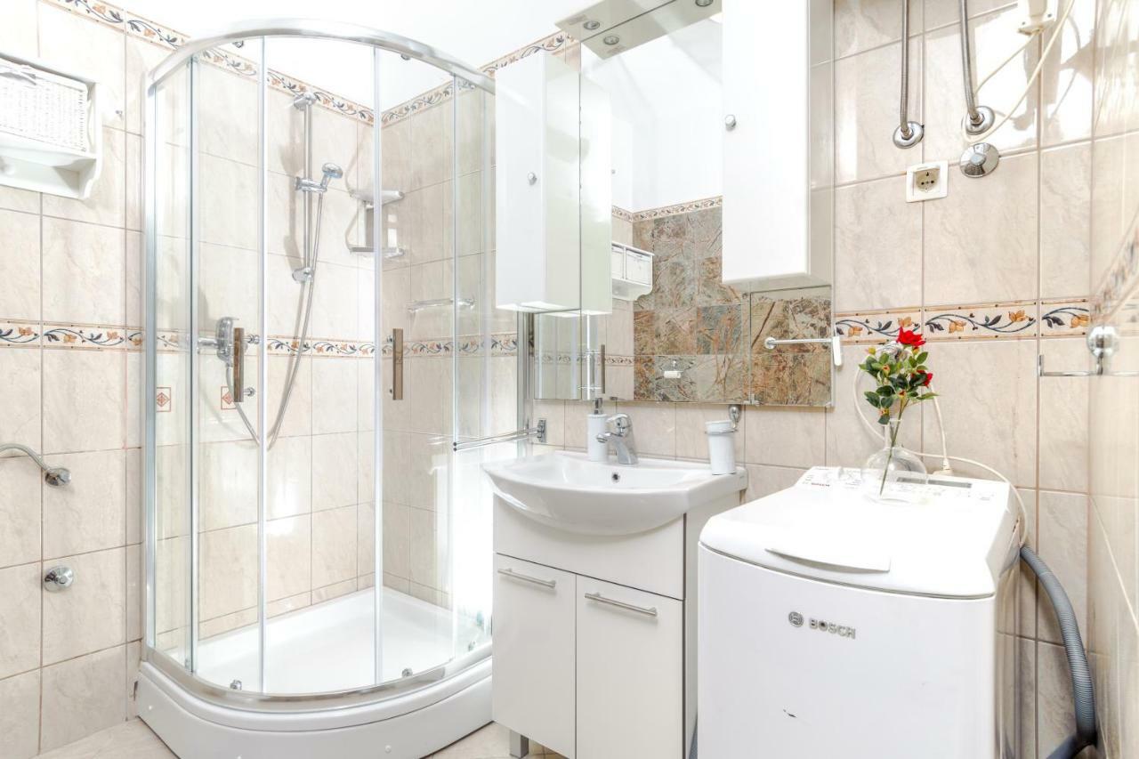 Apartment Yean Kaštela Zewnętrze zdjęcie