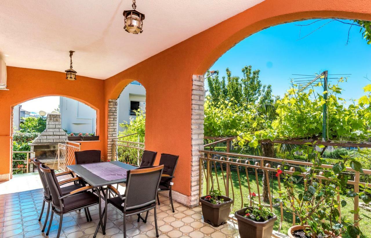 Apartment Yean Kaštela Zewnętrze zdjęcie
