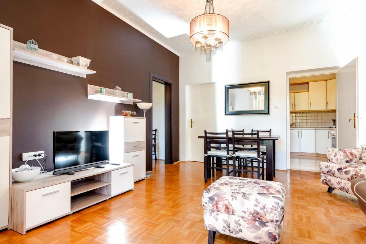 Apartment Yean Kaštela Zewnętrze zdjęcie