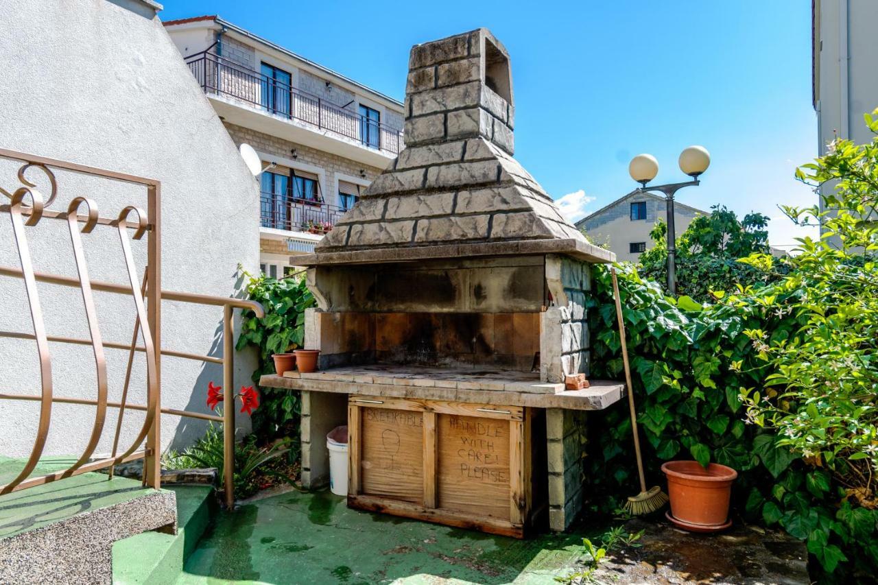 Apartment Yean Kaštela Zewnętrze zdjęcie